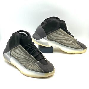 Yeezy Quantum 'Barium' - H68771